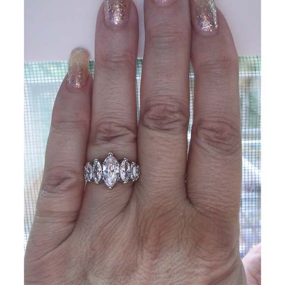 STAINLESS STEEL 5 Marquise Cut Cubic Zirconia Ring Sizes 6-10 - Picture 11 of 16